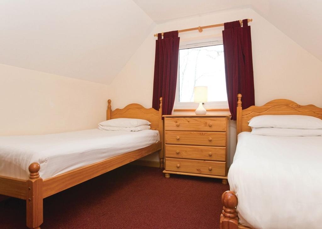 Отель Hengar Manor Country Park Michaelstow Экстерьер фото