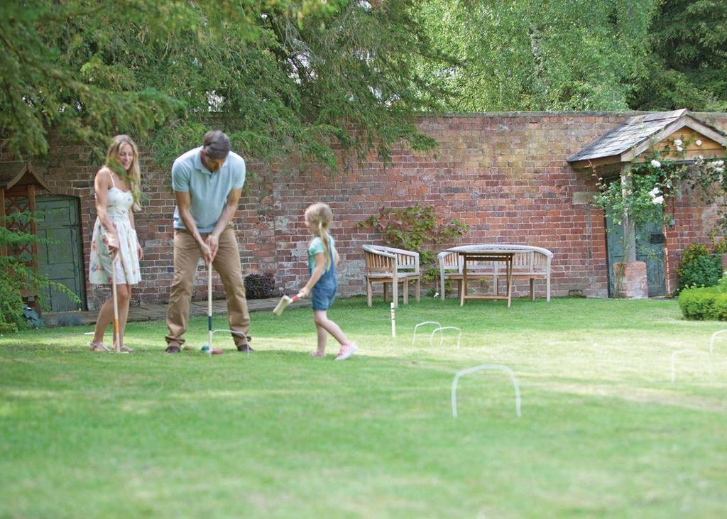 Отель Hengar Manor Country Park Michaelstow Экстерьер фото